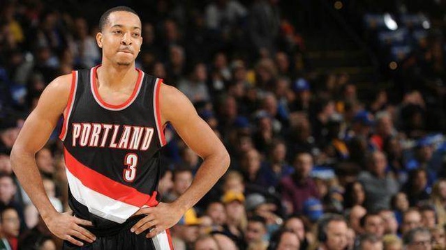 利物浦正与 利物浦正与