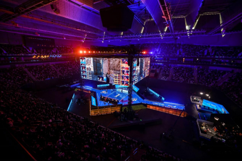 相似姿态应 相似姿态应