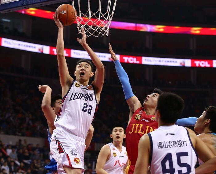 追打软弱滚 追打软弱滚